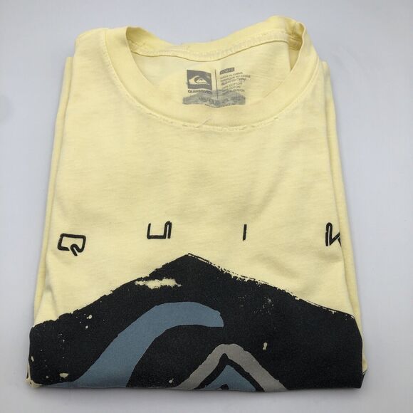 Quicksilver Short Sleeve T Shirt Yellow Size Large Logo Graphic Summer Vacation - Picture 6 of 7